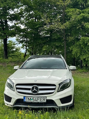 Vând mașina personală Mercedes-Benz GLA 200 CDI 4MATIC AMG Line   2015   Automată   170.000 km - imagine 2