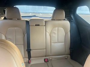 vand Volvo XC40  - imagine 6