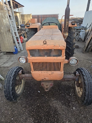 Vând tractor Fiat 550 - imagine 2