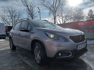 Peugeot 2008 1.2 PureTech Turbo Allure - imagine 2