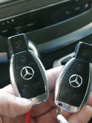 Mercedes-Benz V Class - 220 CDI Compact Avantgarde - imagine 2