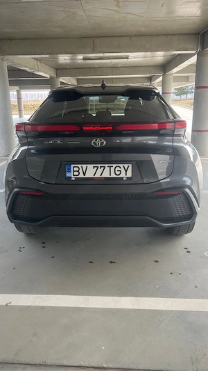 Toyota C-HR 1.8 HEV 140CP Predare Leasing - imagine 6