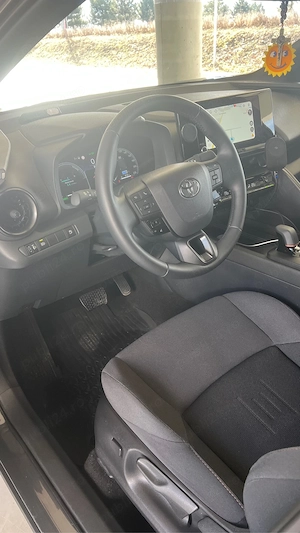 Toyota C-HR 1.8 HEV 140CP Predare Leasing - imagine 9