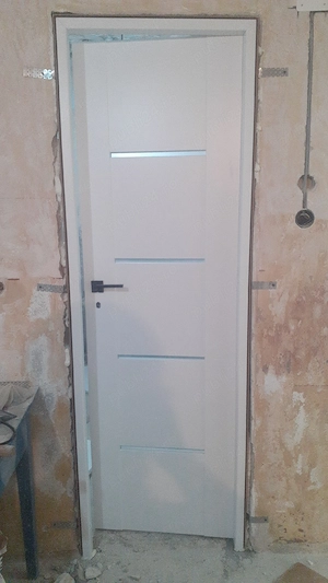 montez ,montaj,usi interior exterior deblocari usi