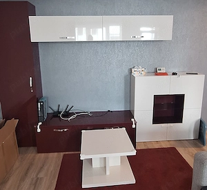 Vand mobila living