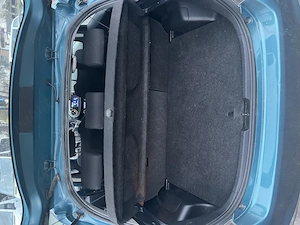 Vând Toyota Yaris hybrid 2012 - imagine 5