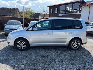 VW Touran   1.9 TDI 105cp   An Model 2 Locuri    - imagine 4