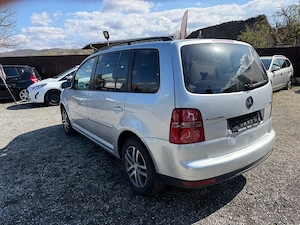 VW Touran   1.9 TDI 105cp   An Model 2 Locuri    - imagine 10