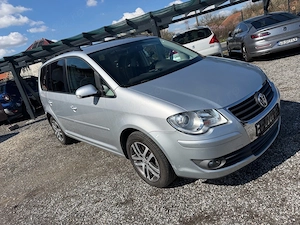 VW Touran   1.9 TDI 105cp   An Model 2 Locuri    - imagine 9