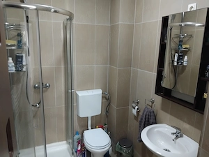 Vând apartament cu 2 camere zona Vlaicu Pizza 5 Colțuri  - imagine 3