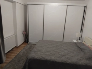 Vând apartament cu 2 camere zona Vlaicu Pizza 5 Colțuri  - imagine 4