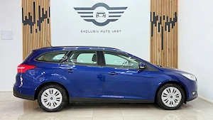 ** Ford Focus ** - imagine 7