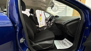 ** Ford Focus ** - imagine 15