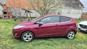 Ford Fiesta 2009,1.25 benzina - imagine 2