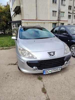 Vând Peugeot 307sw 7 locuri  - imagine 5