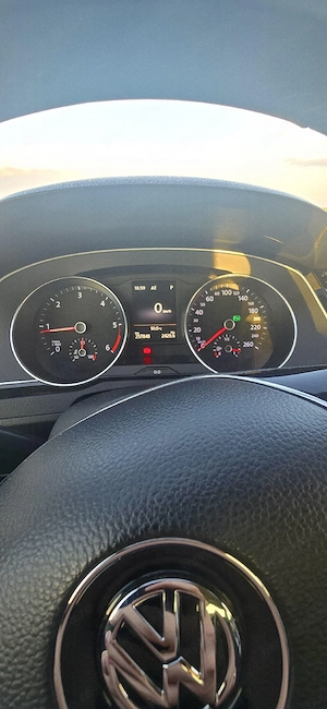 VW Passat B8 R-line 2.0 TDI - imagine 5