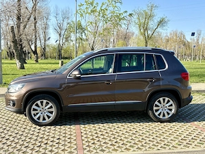 Volkswagen Tiguan, 2.0 TDI, 4x4, cutie automată DSG,  - imagine 2