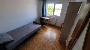 Proprietar închiriez apartament decomandat 3 camere Zona Soarelui  - imagine 8