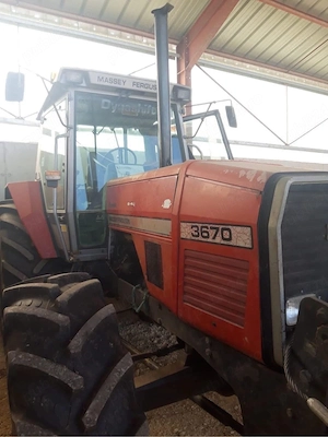 Tractor Massey Ferguson