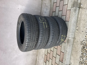 Set anvelope Continental de vara 195/65/R15 , stare foarte buna