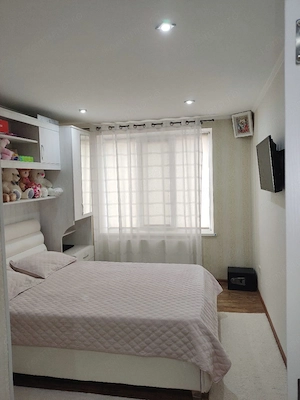 Garsoniera de inchiriat in zona Piata Sudului  foarte aproape de metrou. 