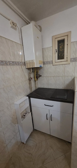 închiriez garsoniera - proprietar  - imagine 2