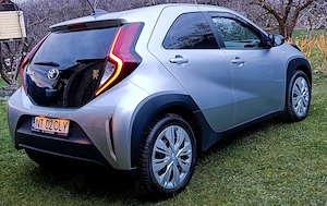 Toyota Aygo X, 2023, 3750 km, garanție 3 ani, unic proprietar  - imagine 5