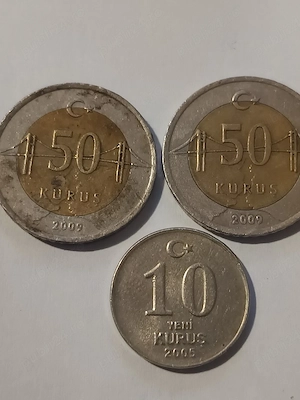 Monede de 50 Kuruș: Două monede bimetalice din 2009,