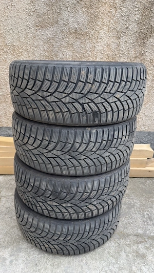 Anvelope toyo tires iarna 225/40/19