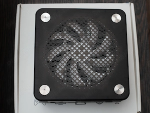 Mini Gaming PC Ryzen 7 7840HS SSD 1TB RAM 32GB DDR5