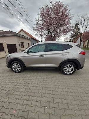 Vând Hyundai Tucson 2019 1,6  136cp Euro 6  - imagine 3