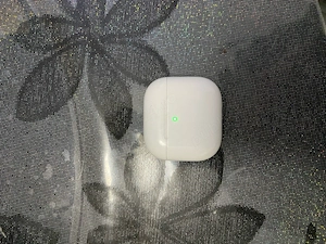 Airpods Apple  gen 4 - imagine 2