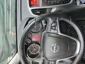 Vând Opel Astra j 2013,1.6 benzina și gpl  - imagine 4