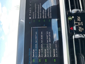 BMW 330i Luxury Line - imagine 10