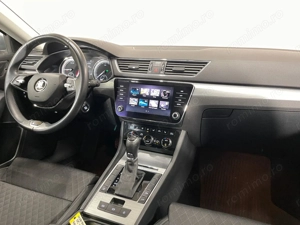 Skoda Superb - imagine 8