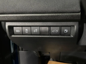 Toyota Camry - imagine 18