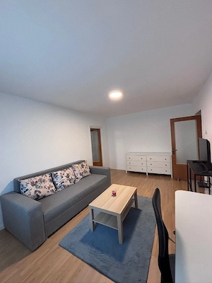 Ap. central cu 2 camere si balcon | 50 MP | Renovat | Anvelopat