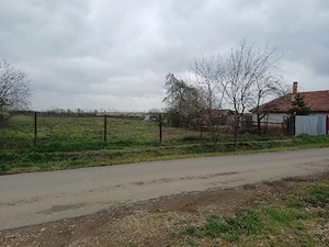 Teren,locuri de casa