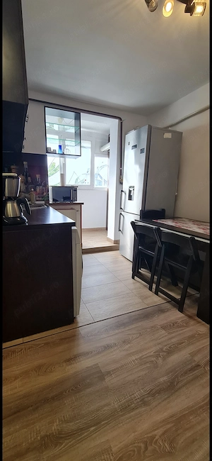 Ap. 2 camere zona Mall - imagine 3