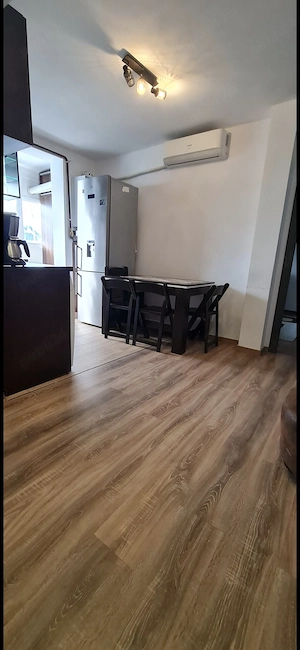 Ap. 2 camere zona Mall - imagine 4