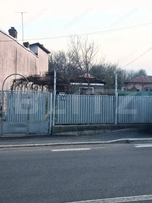 Teren intravilan, utilitati trase, zona Teis