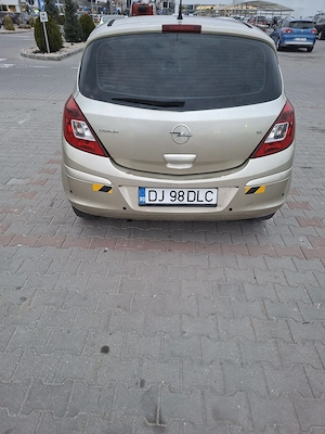 Opel Corsa D - imagine 2