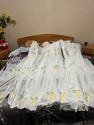 Vand 2 perdele gata cusute la 120 lei ambele Timișoara 