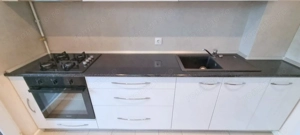 Apartament modern într-un complex rezidențial privat - imagine 12