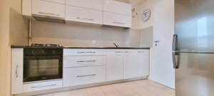 Apartament modern într-un complex rezidențial privat - imagine 13