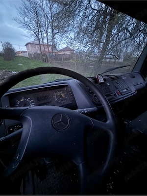 vand Mercedes Atego 818 - imagine 2