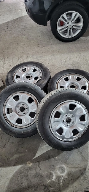 jante duster cu cauciucuri noi allseason 