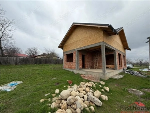 Casa la rosu din caramida de vanzare in comuna Carligele - imagine 2