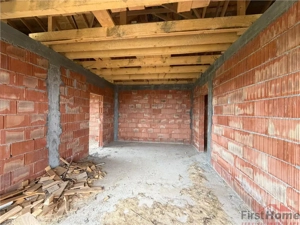 Casa la rosu din caramida de vanzare in comuna Carligele - imagine 5