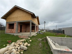 Casa la rosu din caramida de vanzare in comuna Carligele - imagine 3